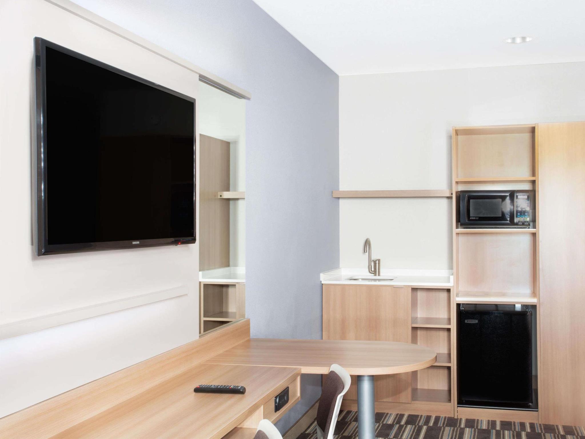 Microtel Inn & Suites By Wyndham Vernal/Naples Exteriör bild