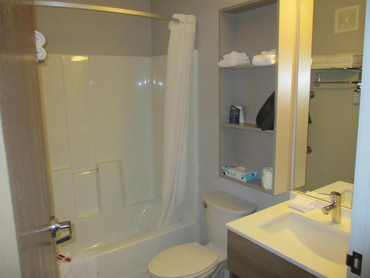 Microtel Inn & Suites By Wyndham Vernal/Naples Exteriör bild
